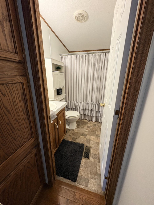 Listing Image 70