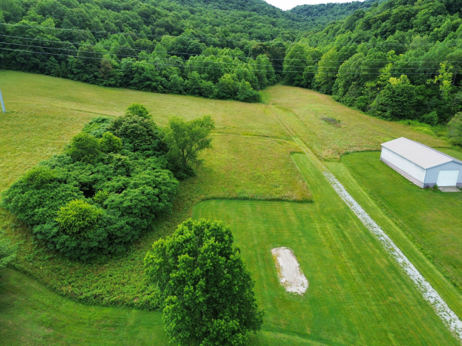 Listing Image 8