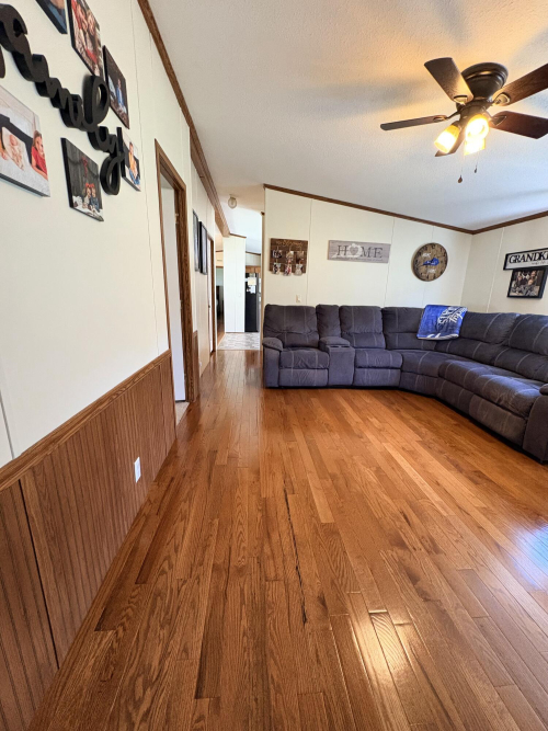 Listing Image 79