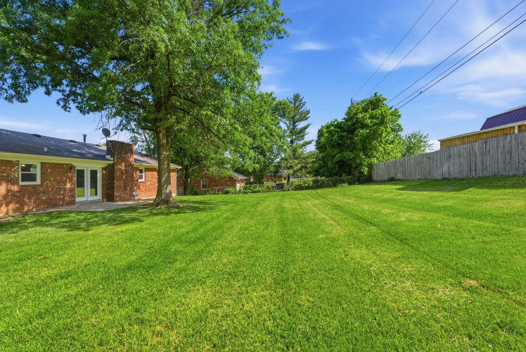 Listing Image 33