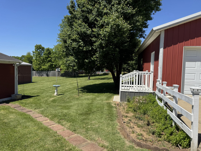 Listing Image 7