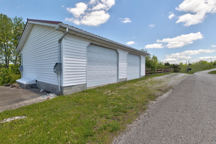Listing Image 32