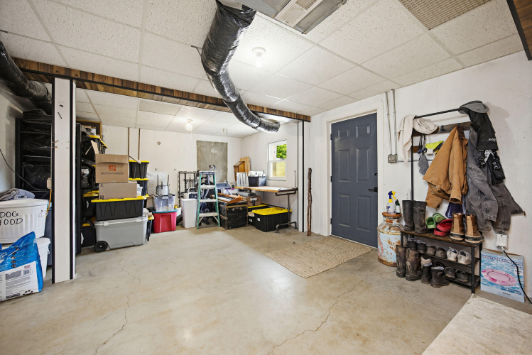 Listing Image 26