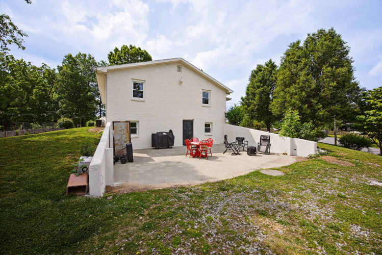 Listing Image 33