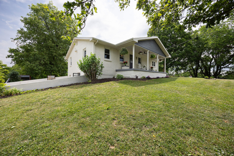 Listing Image 38