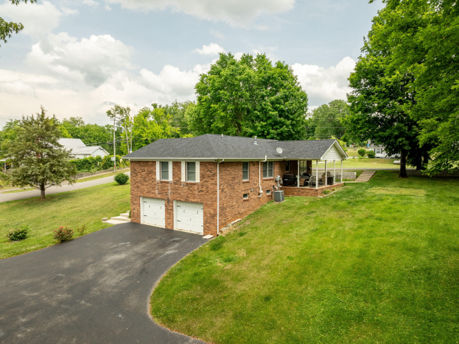 Listing Image 32
