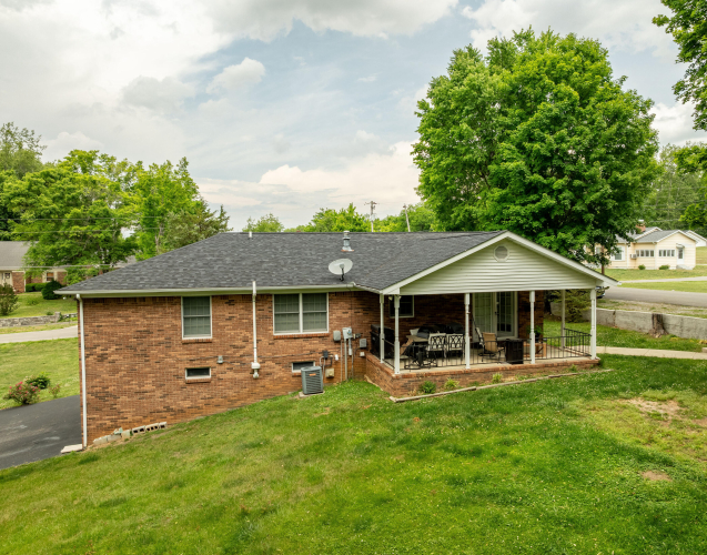 Listing Image 7