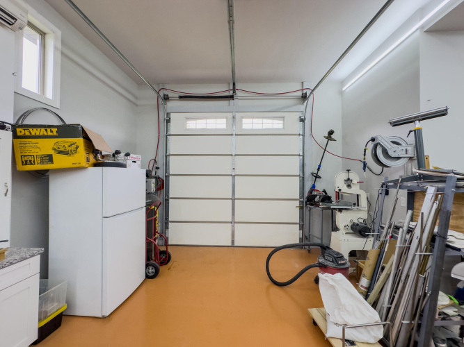 Listing Image 55