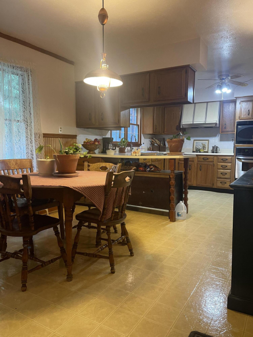 Listing Image 16