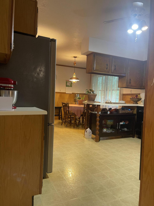 Listing Image 17