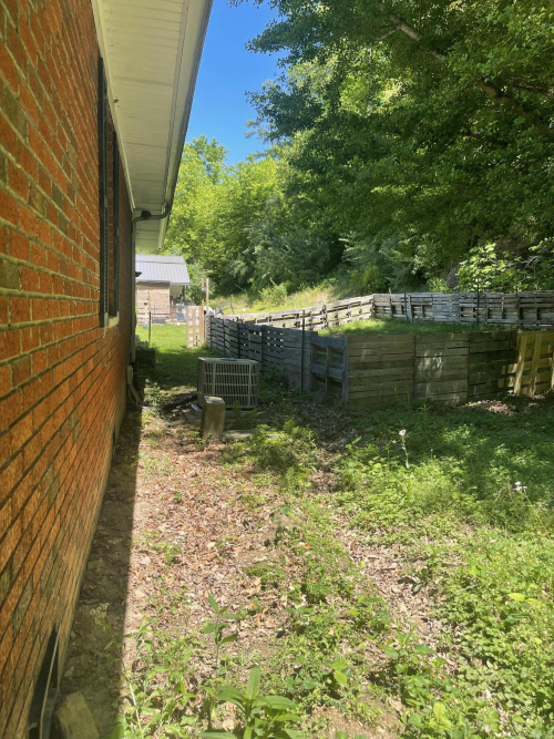 Listing Image 29