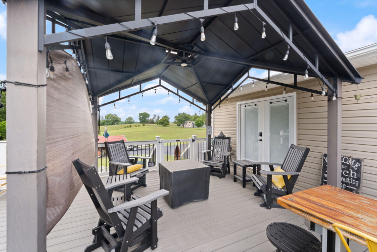 Listing Image 19