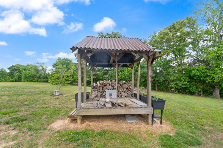 Listing Image 23