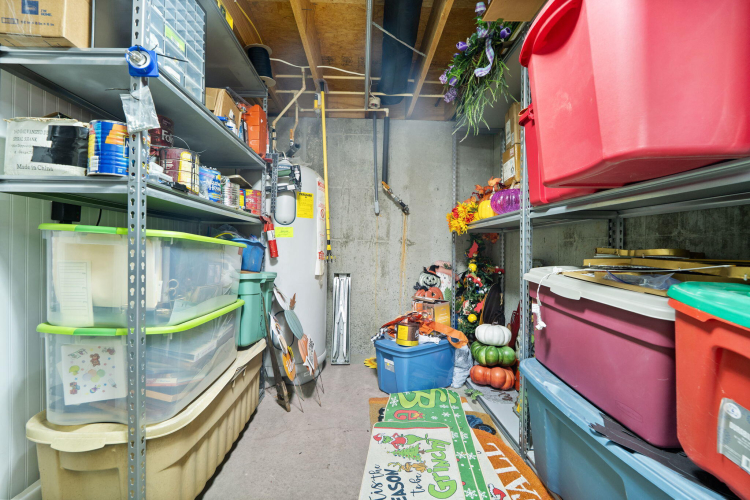 Listing Image 76