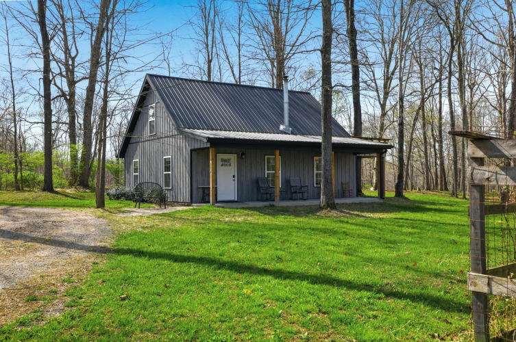 Listing Image 64