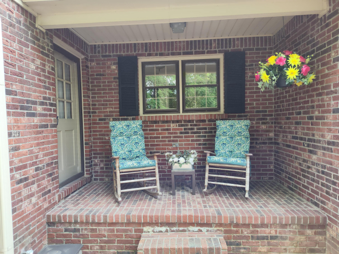 Listing Image 6