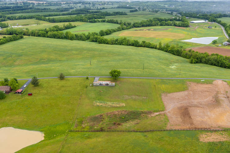 Listing Image 42