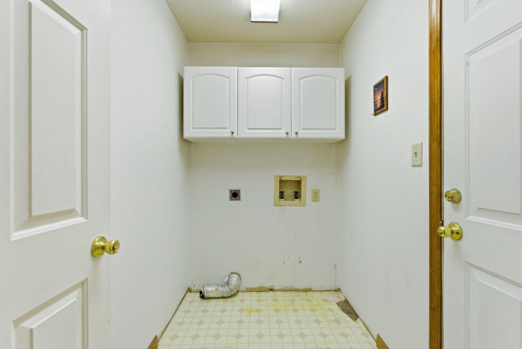 Listing Image 30