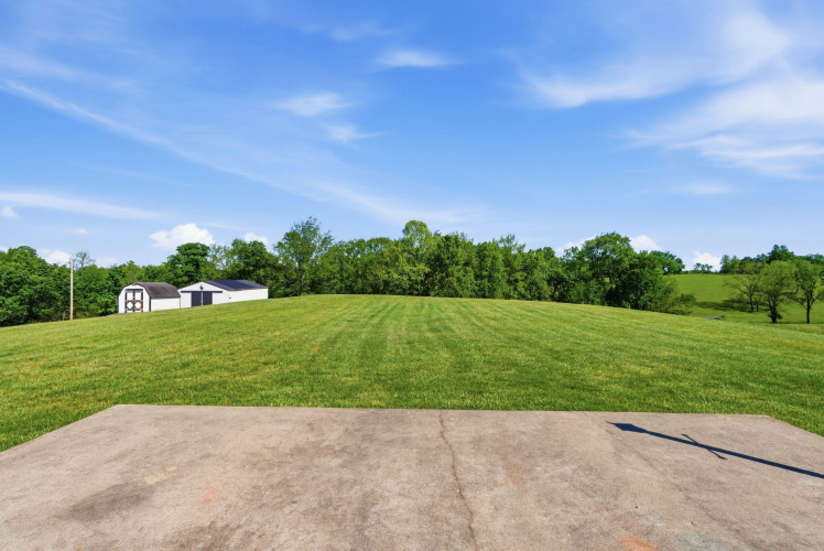 Listing Image 37