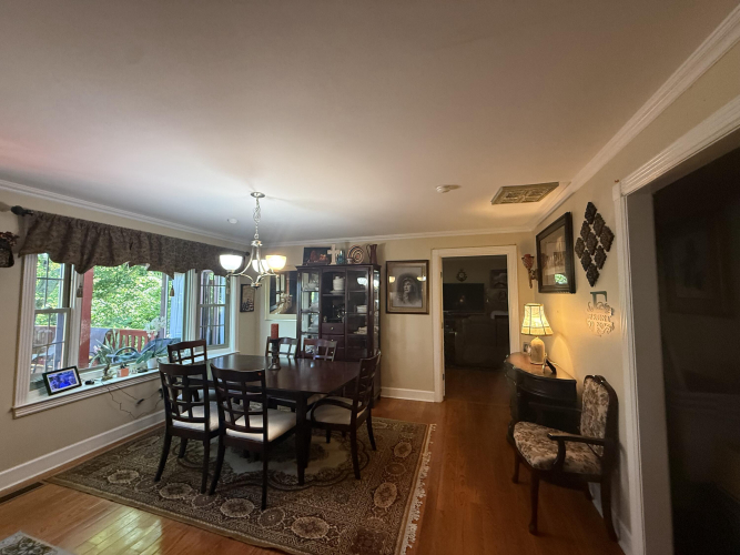 Listing Image 17