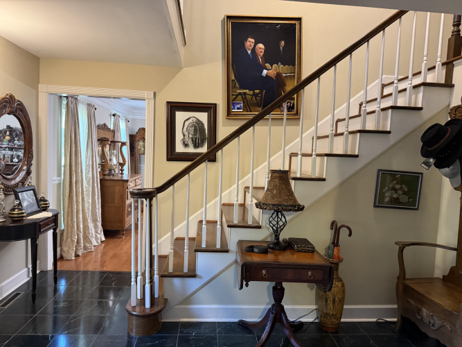 Listing Image 3