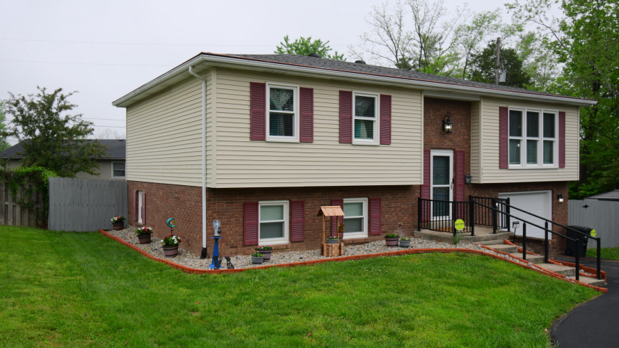 Listing Image 45