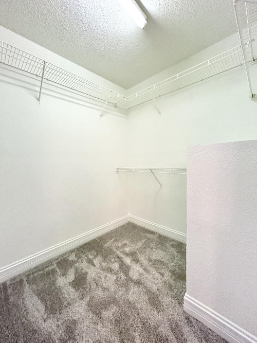 Listing Image 36