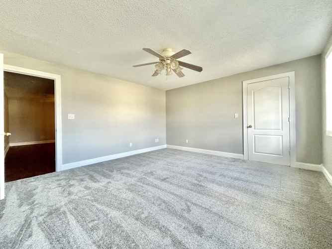 Listing Image 56