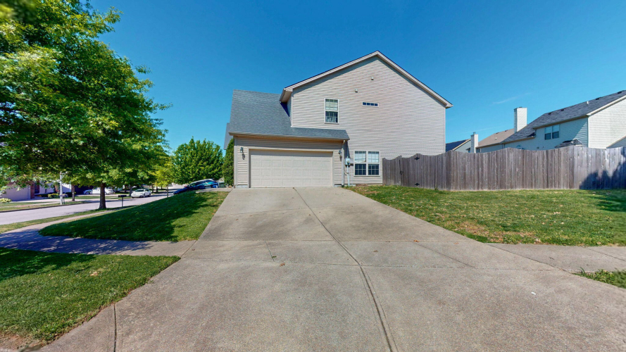 Listing Image 35