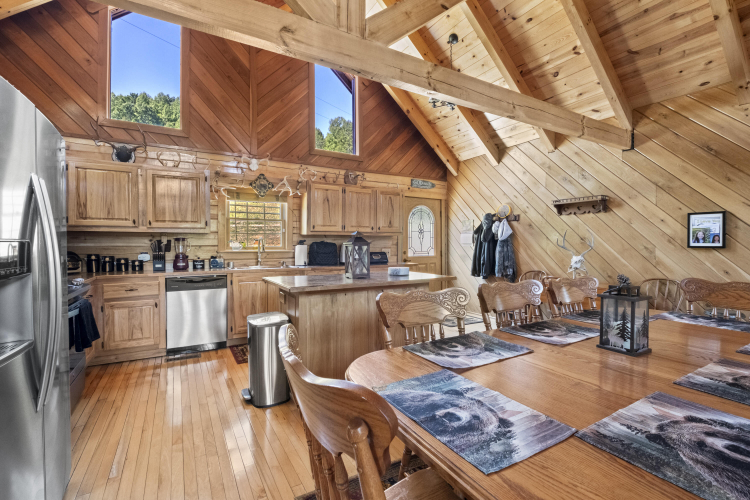 Listing Image 11