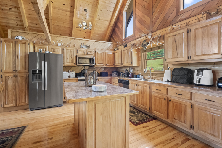 Listing Image 13