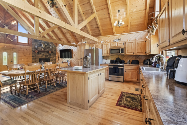 Listing Image 9