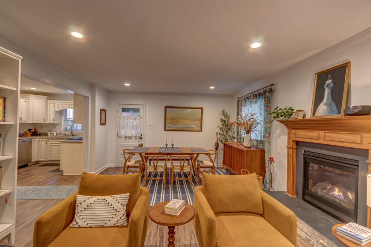 Listing Image 22