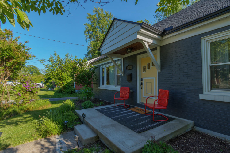 Listing Image 8