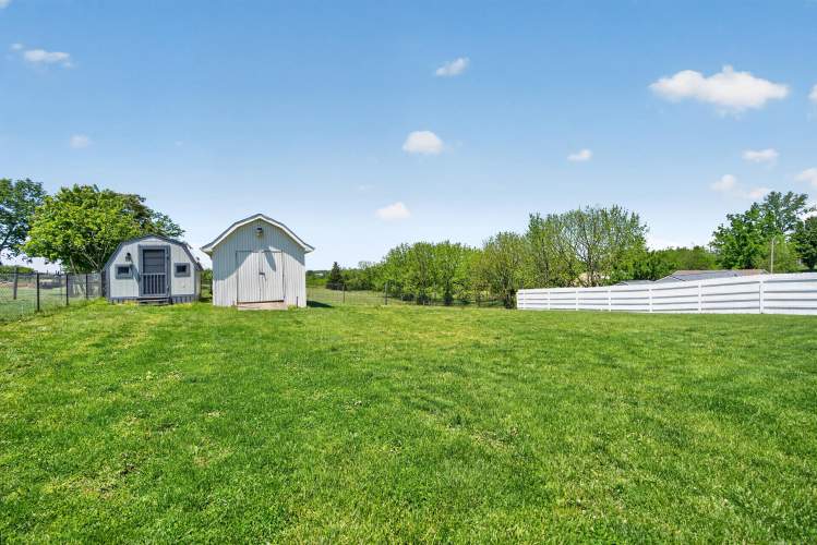 Listing Image 29