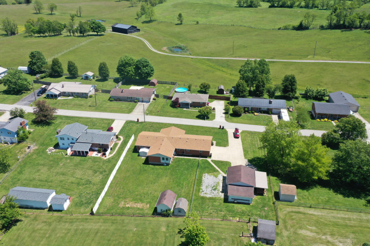 Listing Image 43