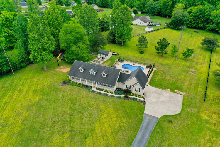 Listing Image 4