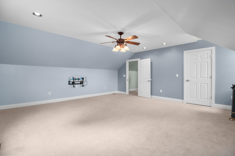 Listing Image 51