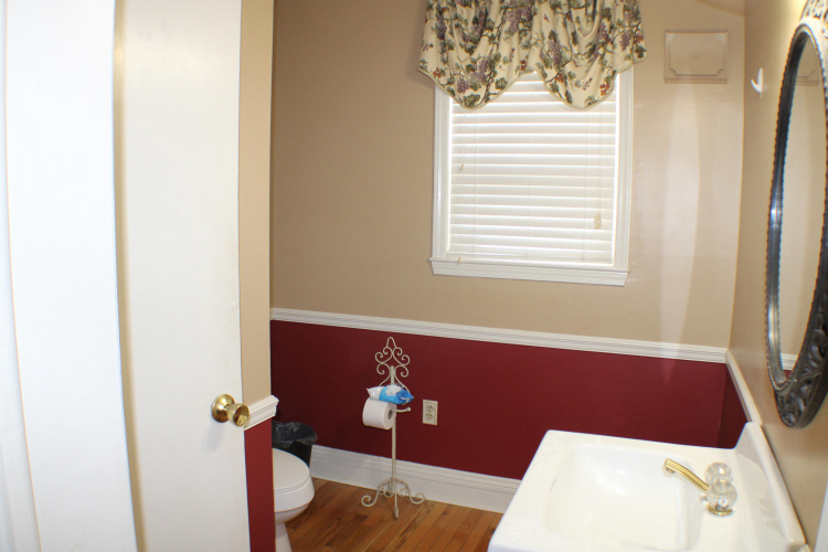 Listing Image 7