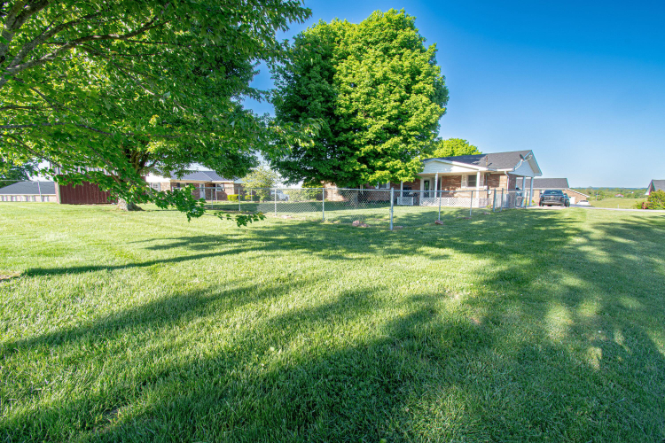 Listing Image 19