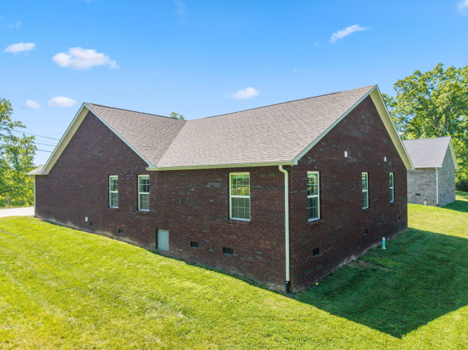Listing Image 47