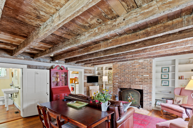 Listing Image 10
