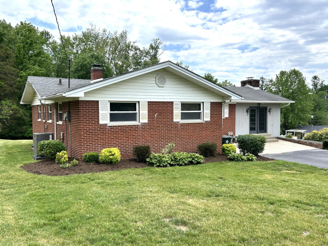 Listing Image 27