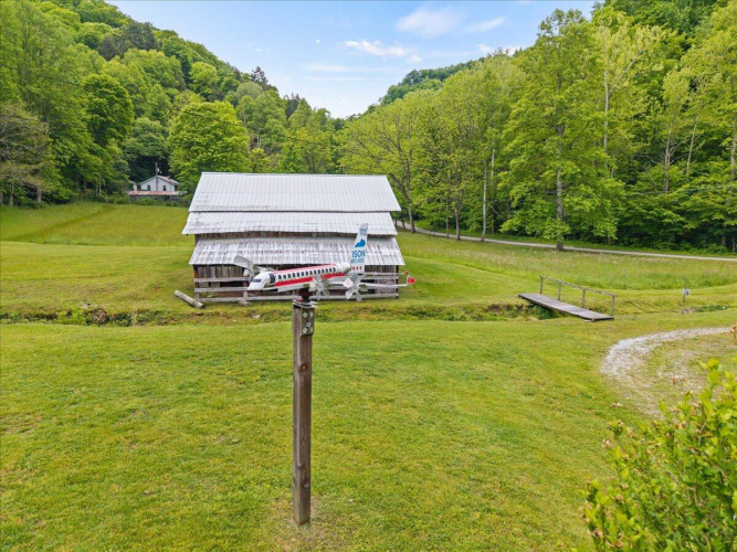 Listing Image 31