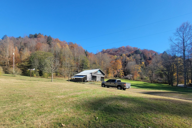 Listing Image 43