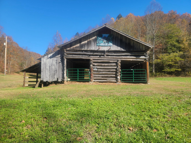 Listing Image 68