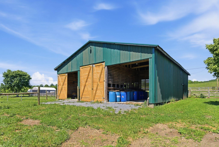Listing Image 23