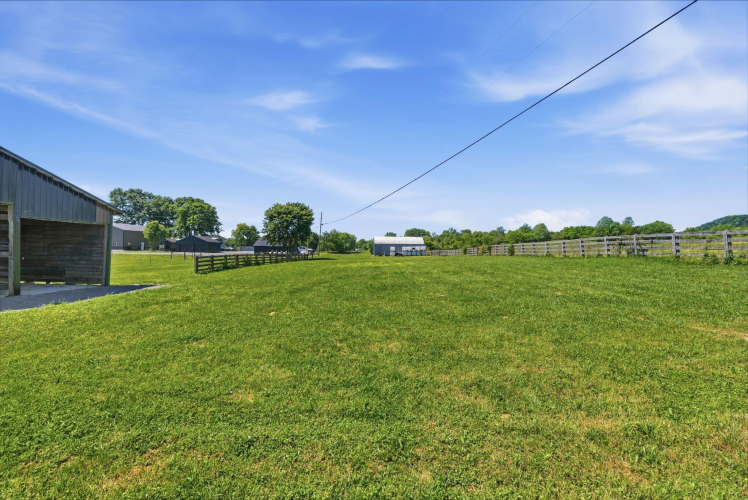 Listing Image 39