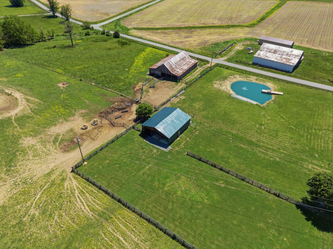 Listing Image 50