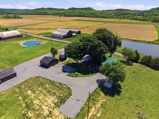 Listing Image 53